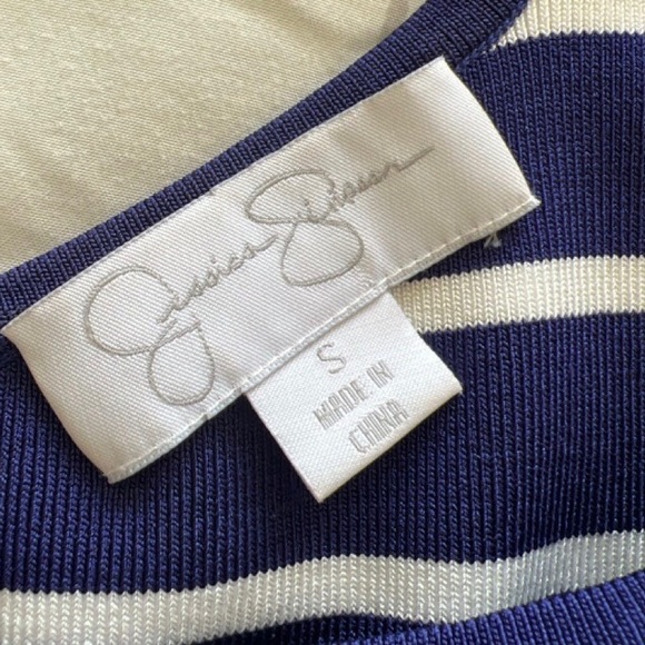 Jessica Simpson bodycon navy & white striped dress with a pop of pink. - Picture 9 of 10